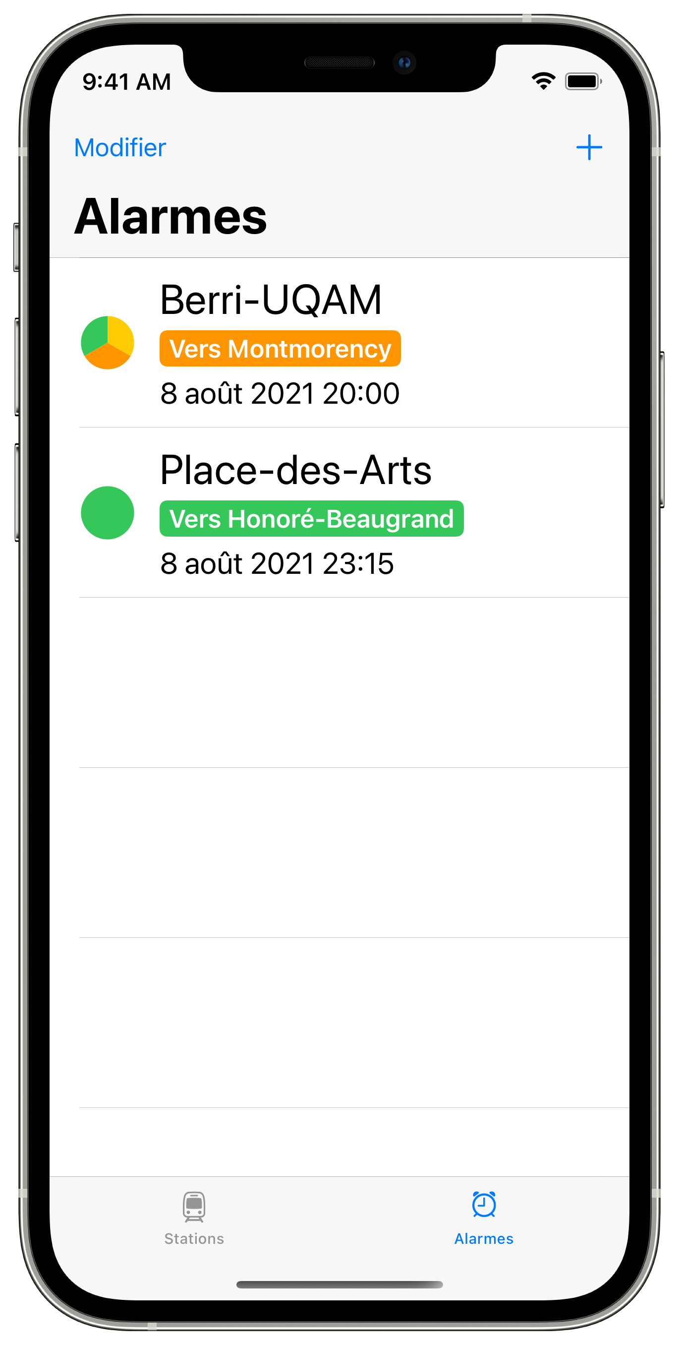 Capture d'écran : onglet alarmes sélectionné. Plusieurs alarmes sont affichées.